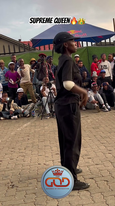 She was fighting the King 🔥💯 #TheGODBattles #HisAndHersCard |  #savibez #mzansidance #dancebattle