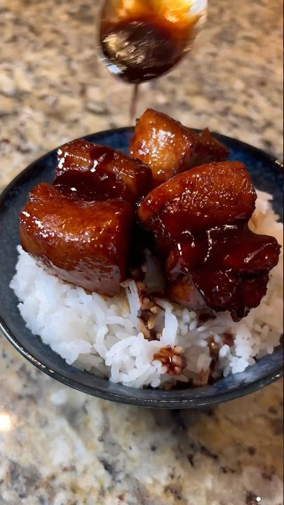 Chinese red braised pork belly ❤️