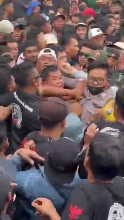 Geger geden di akhir lagu-dangdutan #story #dangdut #gegergeden