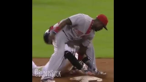 Villar Slides into Phillips