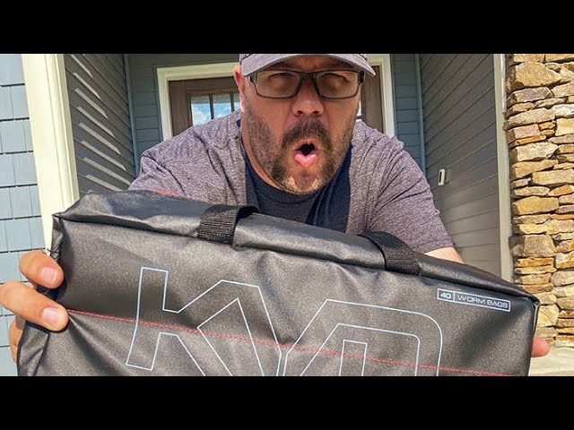 The best Tackle Bag Ever! Plano KVD Series Wormfile Speedbag