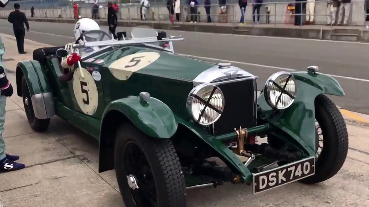 Pit Stop Action from the Pre-War Sports Cars - Silverstone Classic 2017