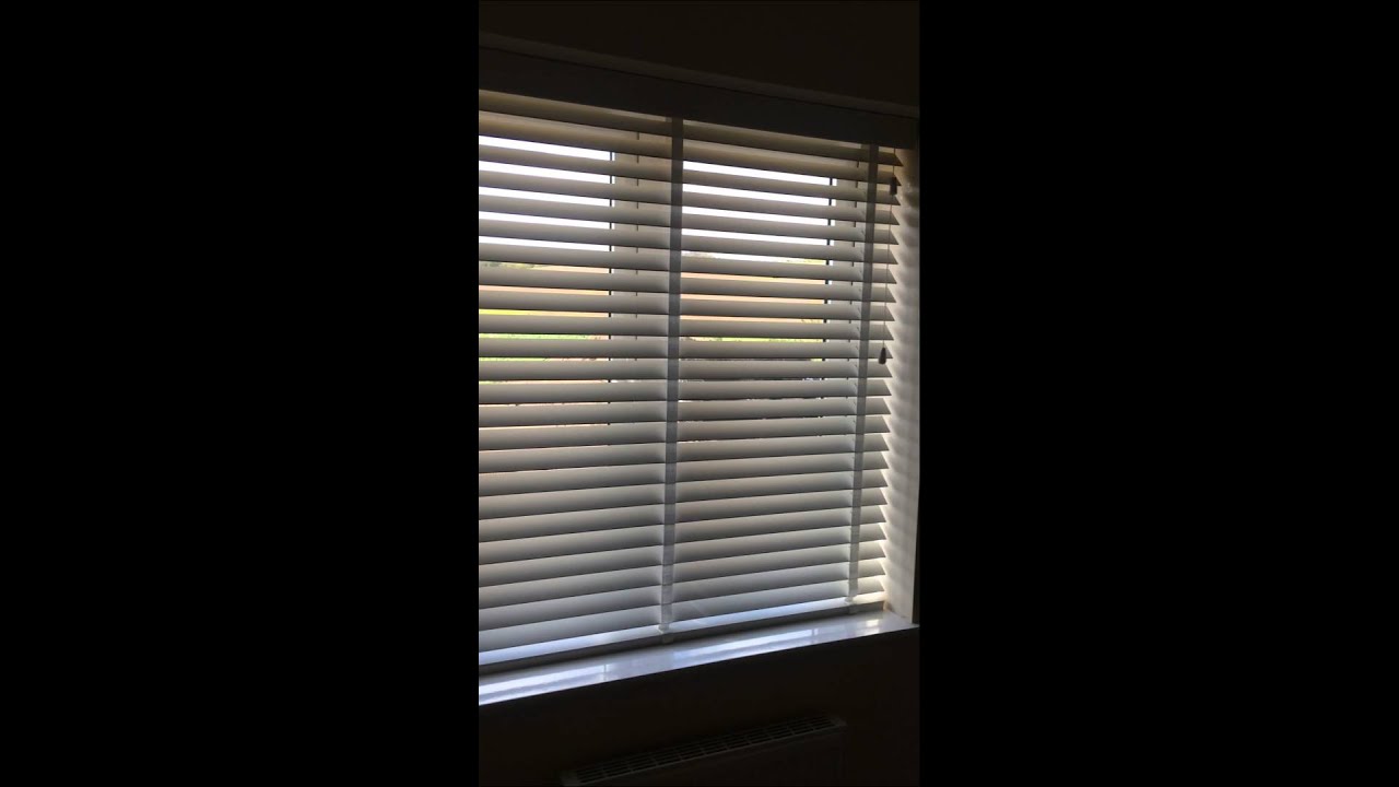 Venetian Blinds With Tapes Venetian Blinds With Tapes