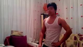 Kuvvetli̇ Ve Geni̇ş Omuz Kaslari İçi̇n