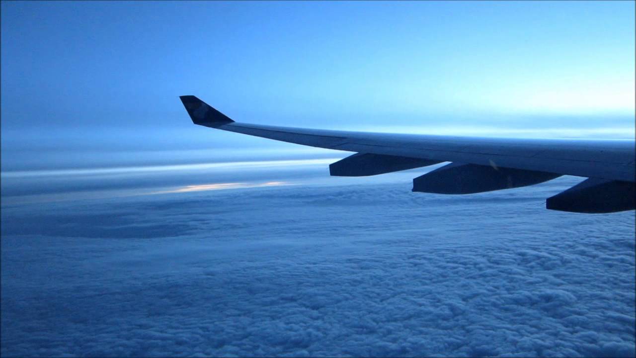 Flying OMAN AIR A330-300