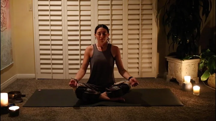 Sleepy Time Yoga w/ Chelsea Wyatt - 40min