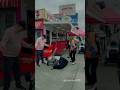 【スターが訪れるお店で踊るバズったパフォーマー】ロボモンat Pinks Hot Dogs