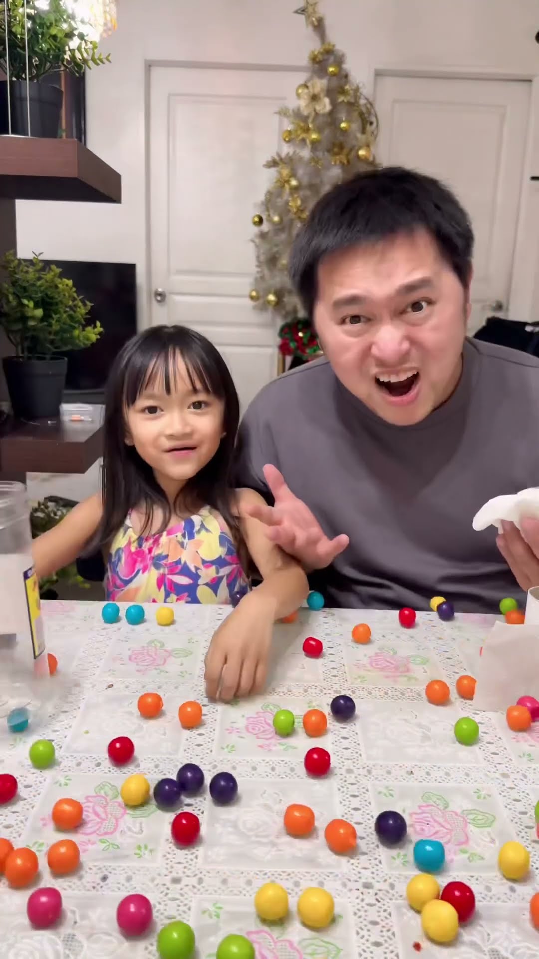 Kid makes a mess stresses dad ??❤️✅????