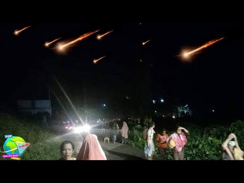 Rekaman Fenomena Meteor Jatuh Tadi Malam di Papua & Surabaya!! Lapan Menjelaskan Itu Adalah Vidio...