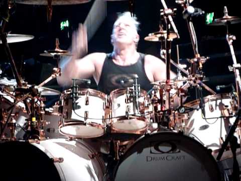 Tarja live in Milan 21/12/2010 - Mike Terrana Drum...
