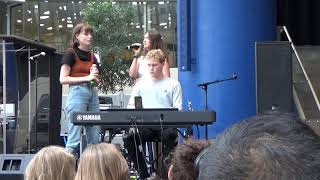 Elma, Nicoline og Jonathan  Imagine