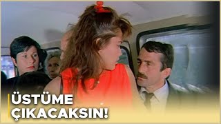 Paranın Esiri Türk Filmi | Başak, Minibüste Ta*ciz Ediliyor