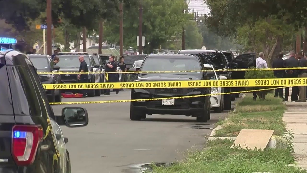SAPD officers tried to ‘back off’ before shooting knife-wielding teen, chief says