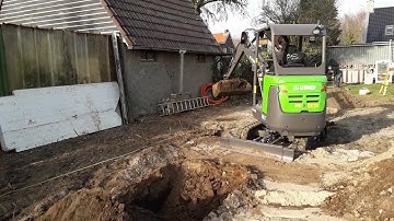 Limach E18.1 @work - Digging out the foundation of a shed