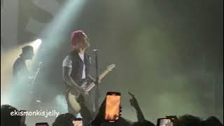 Sleeping With Sirens - Crosses | The Family Tree Tour