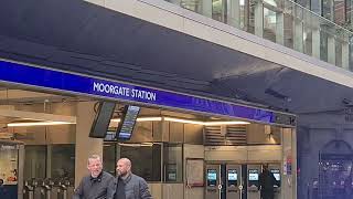 Hilarious London: The Elizabeth Line Moorgate Station