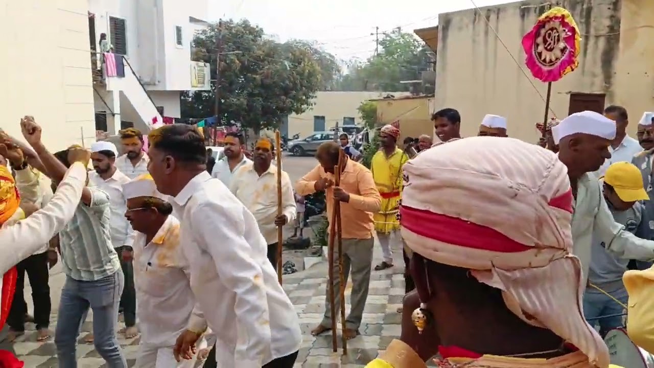 सरस्वती वाजंत्री संबळ खेडले झुंगे ता निफाड जि नाशिक नं 7066819919/8080014526