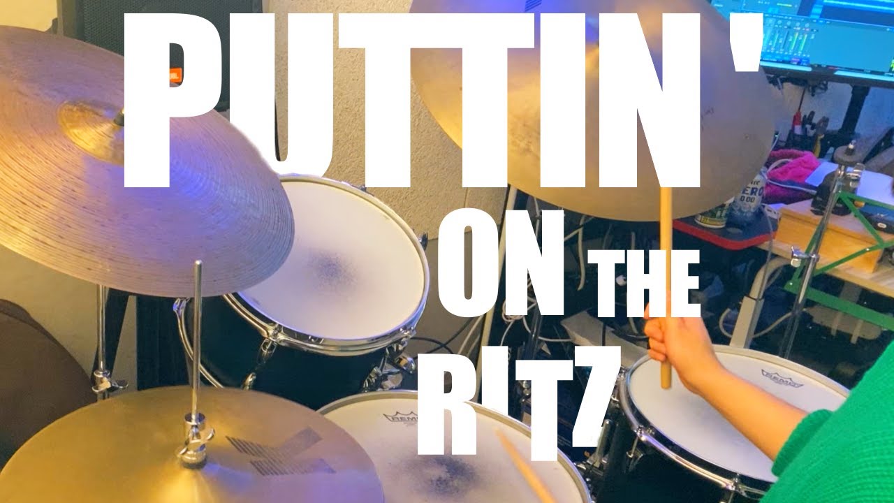 Larry Goldings - Puttin' on the Ritz (COVER) - YouTube