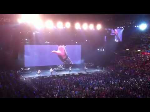 五月天諾亞方舟世界巡迴演唱會2012 - 香港站 Day2 ---倔強---