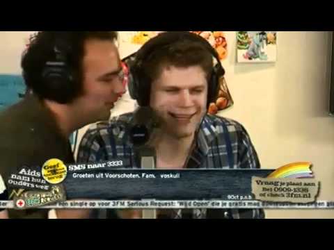 [3FM Serious Request] Bellen met Jon Bakker (dronken)