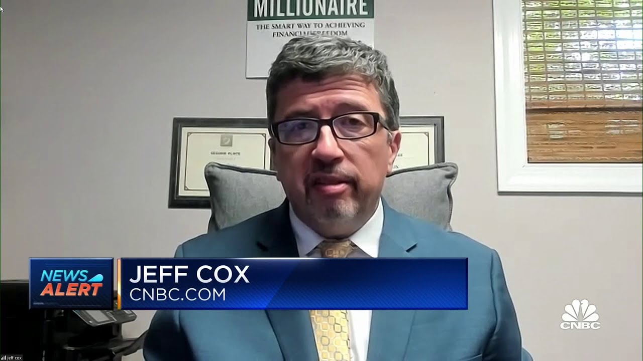 u-s-banks-report-tighter-lending-standards-and-weaker-demand-fed-loan