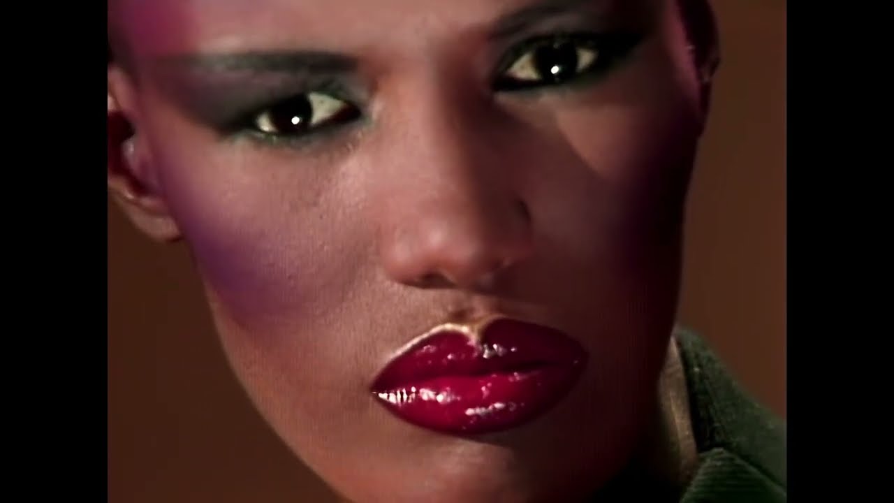 Grace Jones - I've Seen That Face Before (Libertango) (Official Video), Full HD Digitally Remastered