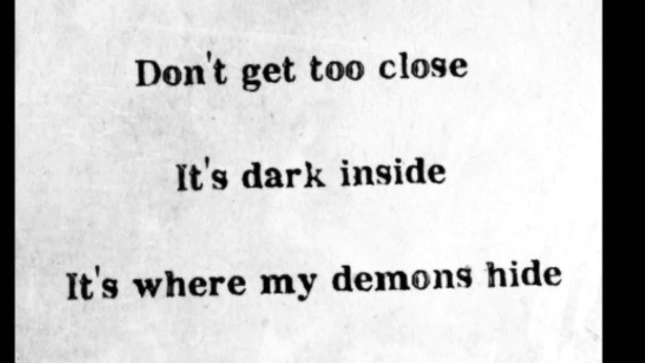 Get too перевод. Too close текст. Too close слова. Don't get too close обложки. Don't get too close its Dark inside.