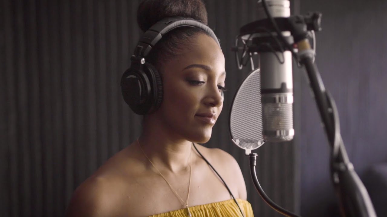 Mickey Guyton   The Making of Sister