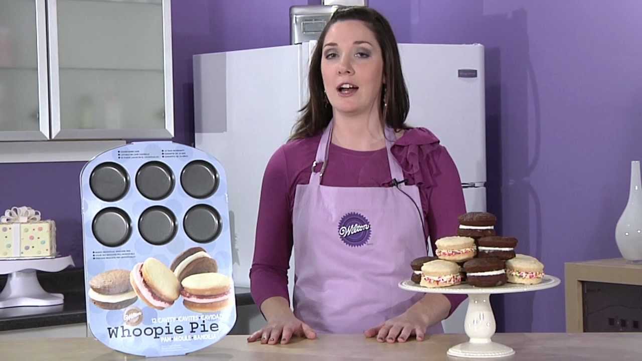 Wilton Mini Whoopie Pie Pan, reviewed - Baking Bites
