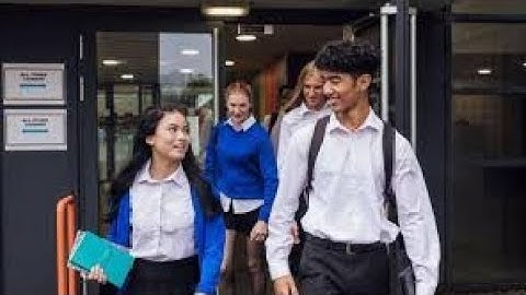 Top Tips for Starting Secondary School! 🎒📚 by Trending News