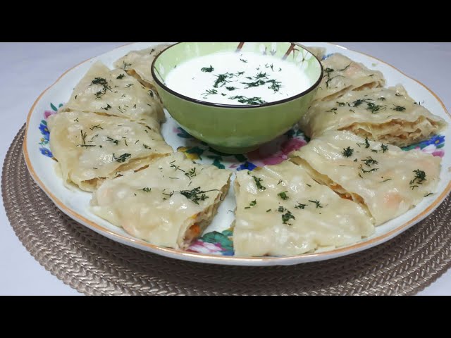 Юлия Высоцкая, үйде тамақтану туралы порнографиялық фильм. Порно денелер тақырыпты қосады