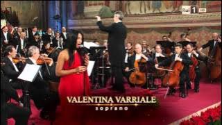 Anggun - Malam Kudus (Silent Night) at San Francesco Concerto di Natale ad Assisi