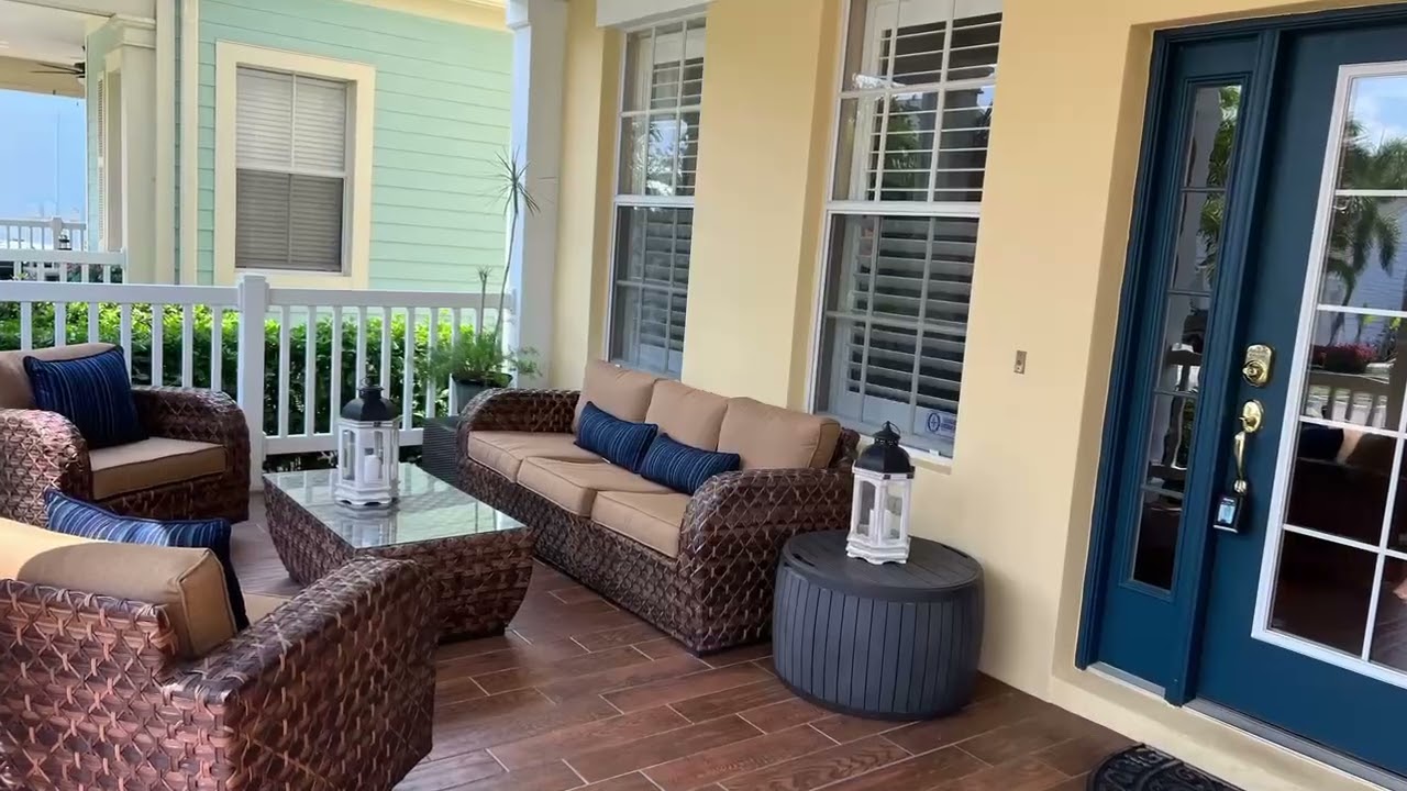 What's one of the best waterfront neighborhoods in the Tampa/St Pete area with boat access?