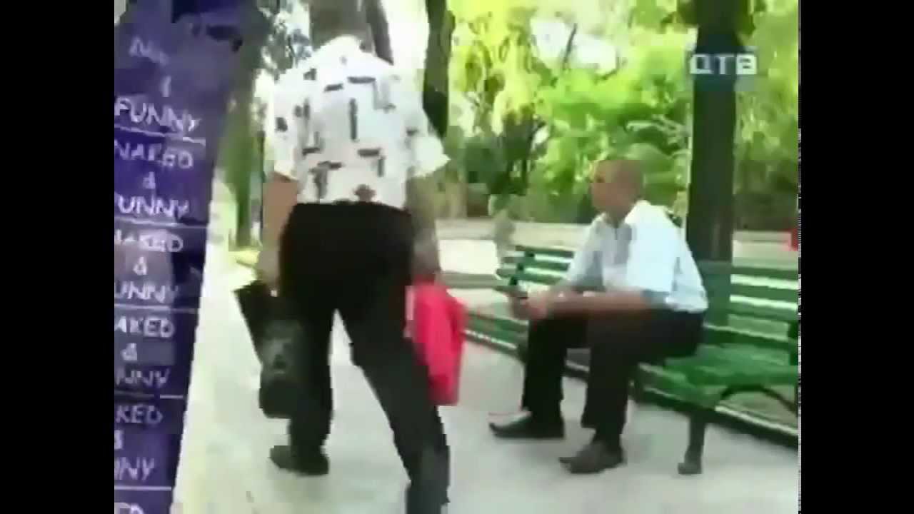 Hidden Camera Funny Videos American Skrivena kamera u parku smeh do suza YouTube