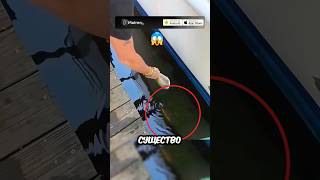 Он решил поймать монстра из воды 🤯