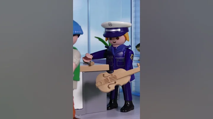 Playmobil Jokes - Chief Overbeck and the Violin Th...