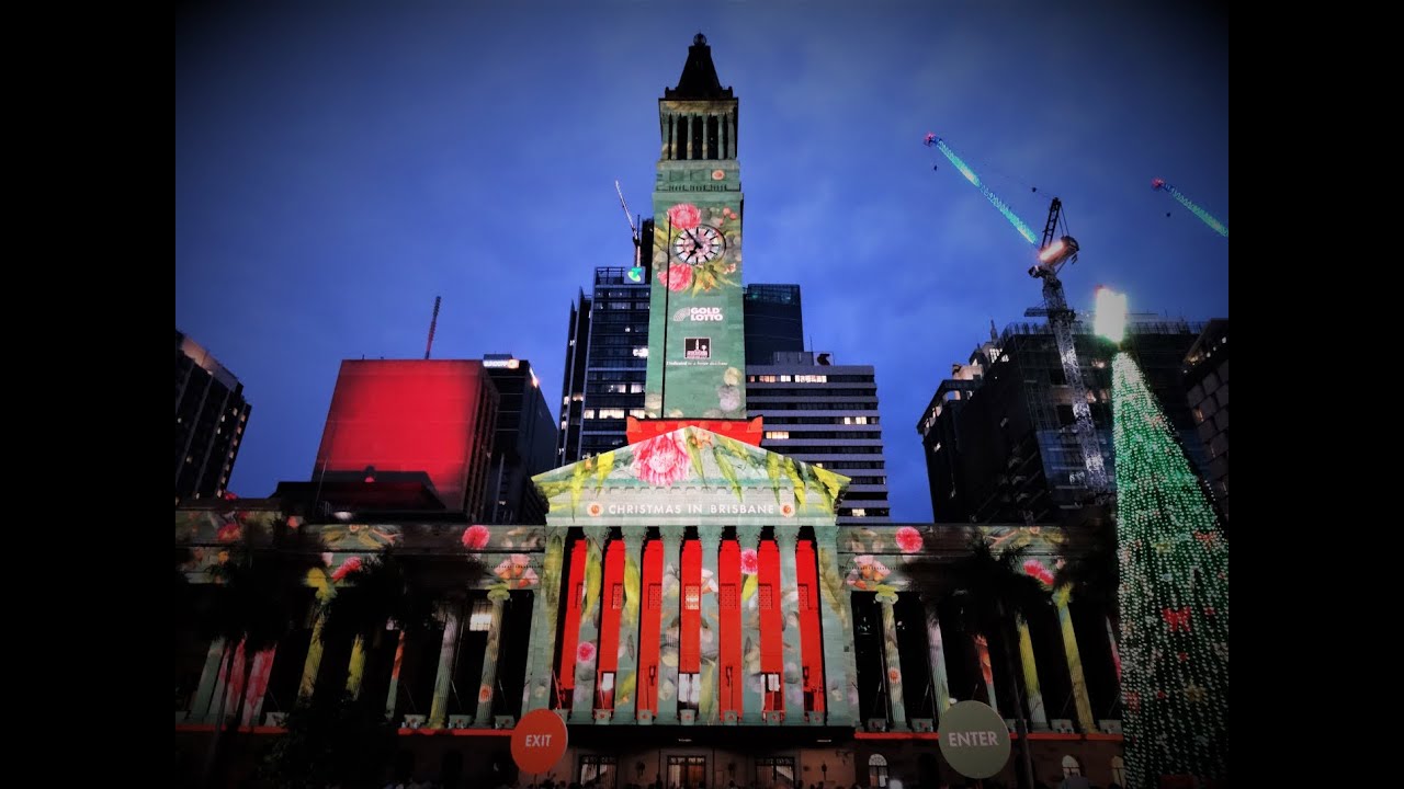 2020 Brisbane City Hall Christmas Lighting with Amazing Lightening