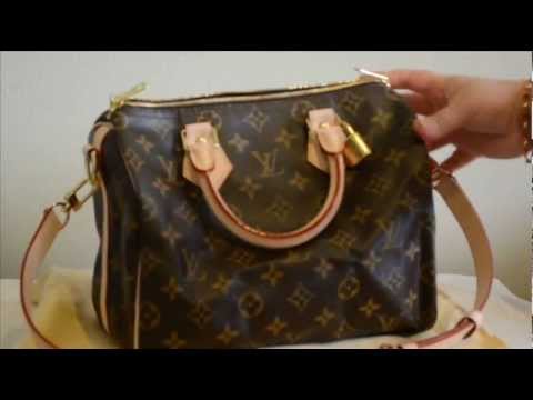 Louis Vuitton Speedy Bandouliere 25 (with shoulder strap) review & what fits - YouTube
