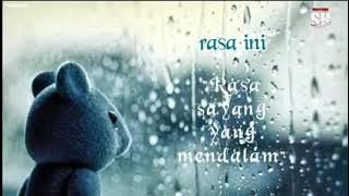 status wa,rasa ini (kata kata rindu ke pacar musim hujan )