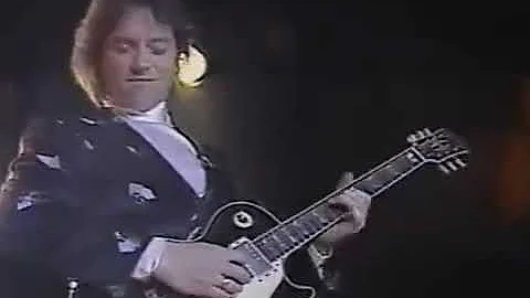 10cc live Eric Stewart guitar solo