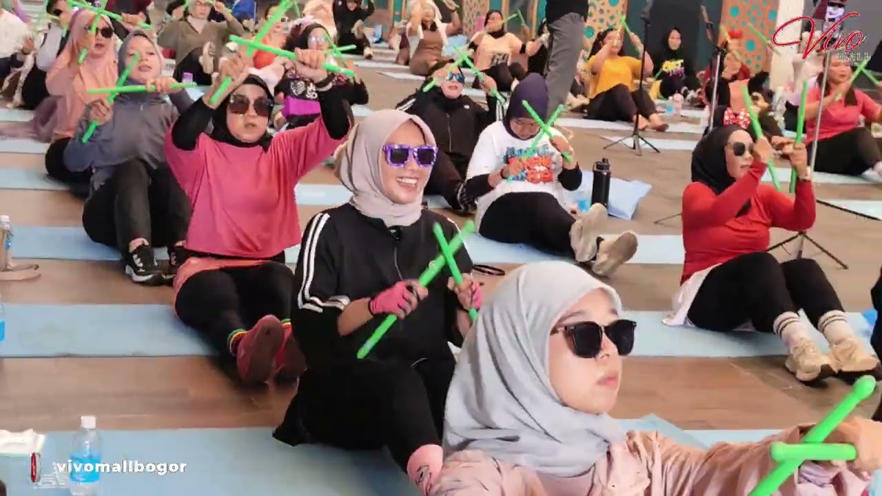 Poundfit Poundcheersful 