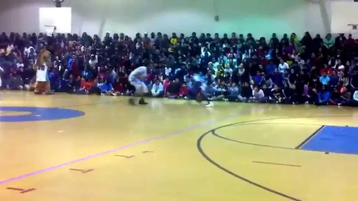 Barron Cooper has handles