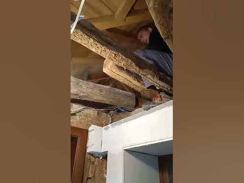 Ремонт на стара къща.Стари греди.Как се прави?Old house. How to make ...