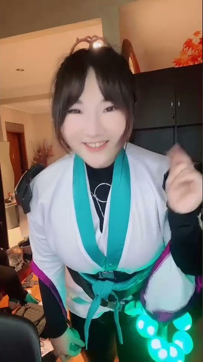 WaifuuQta #Shorts #aimelody #sexy #cosplay #dance #hot