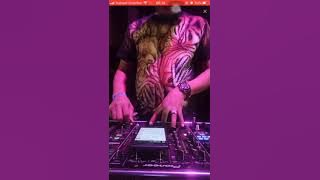 Dj agus adakah cintanya