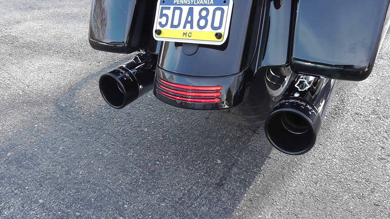 17 Harley Touring Slip On Exhaust Sound Comparison Youtube