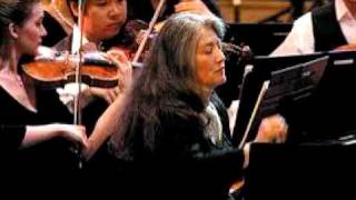 Ravel Piano concerto in G Argerich-Temirkanov 3rd Mov.