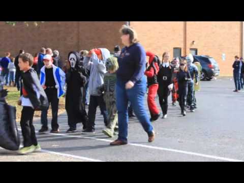 Tampico Elementary School Halloween Parade