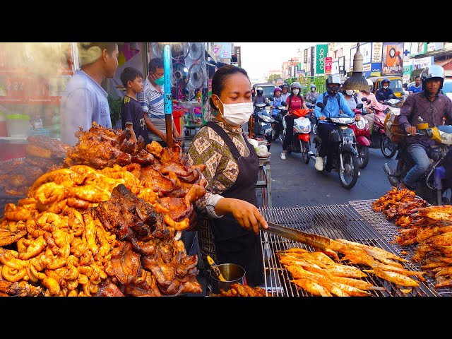 So Popular on the Street ! Grilled Pork Intestines, Spicy Stir Fried Cockle, Grilled Chicken & More class=