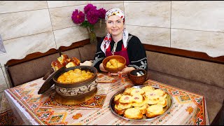 Cooking cabbage rolls in the village of Podlisky. Ukrainian cabbage rolls in the oven